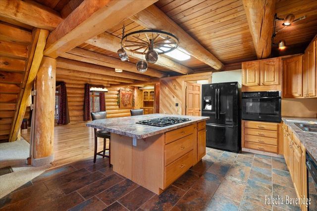 16550 Tyrone Avenue, Tyrone Twp, MI 49330