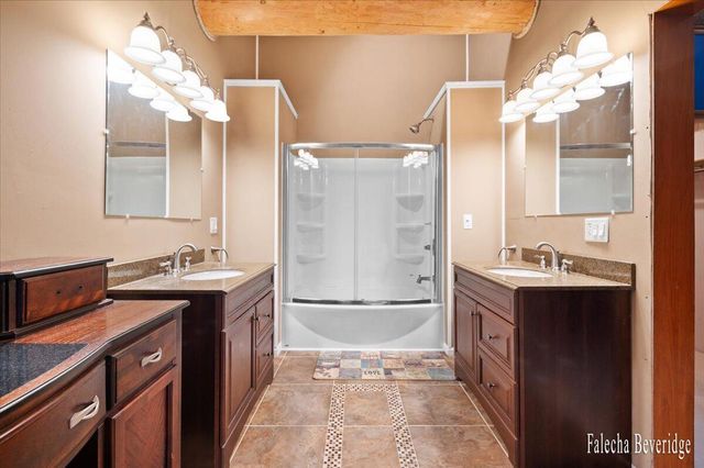 16550 Tyrone Avenue, Tyrone Twp, MI 49330