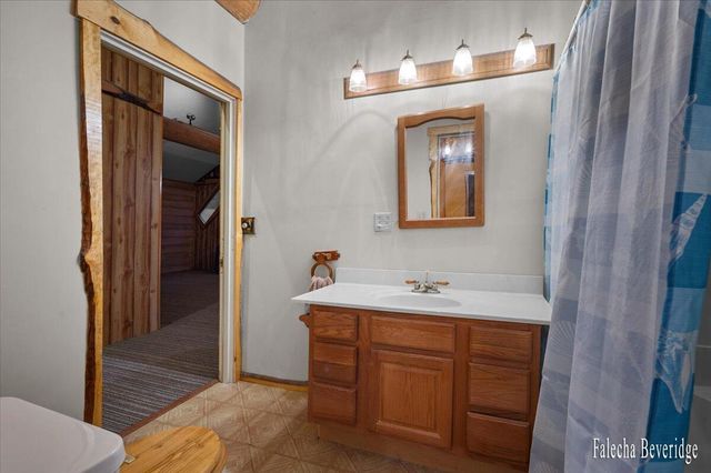 16550 Tyrone Avenue, Tyrone Twp, MI 49330