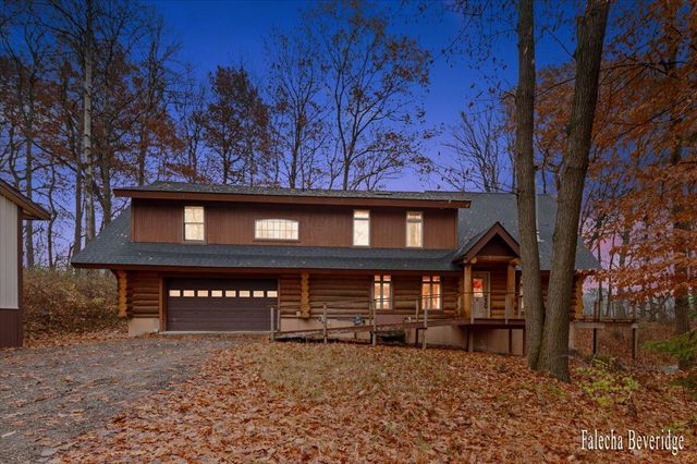 16550 Tyrone Avenue, Tyrone Twp, MI 49330