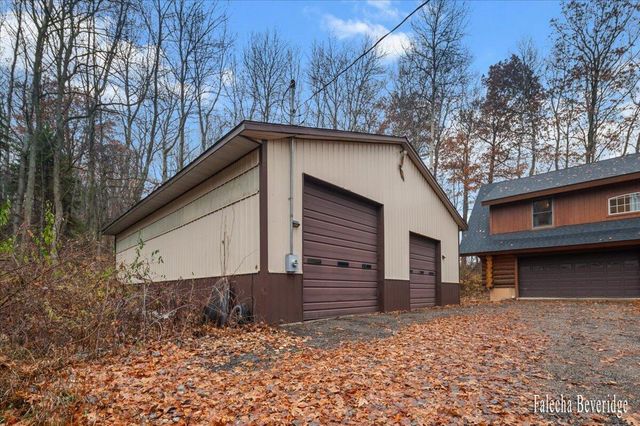 16550 Tyrone Avenue, Tyrone Twp, MI 49330