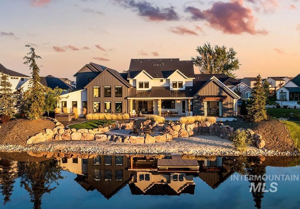 7789 W Palamas Dr, Eagle, ID 83616