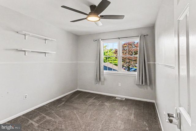 302 SOMERSET CT, Lansdale, PA 19446