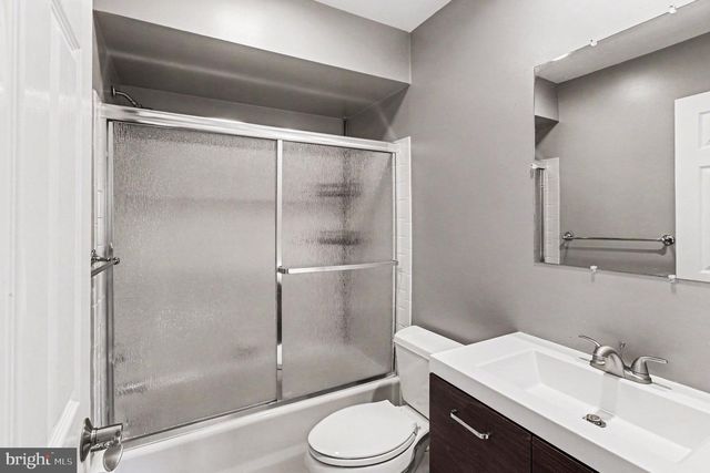 302 SOMERSET CT, Lansdale, PA 19446