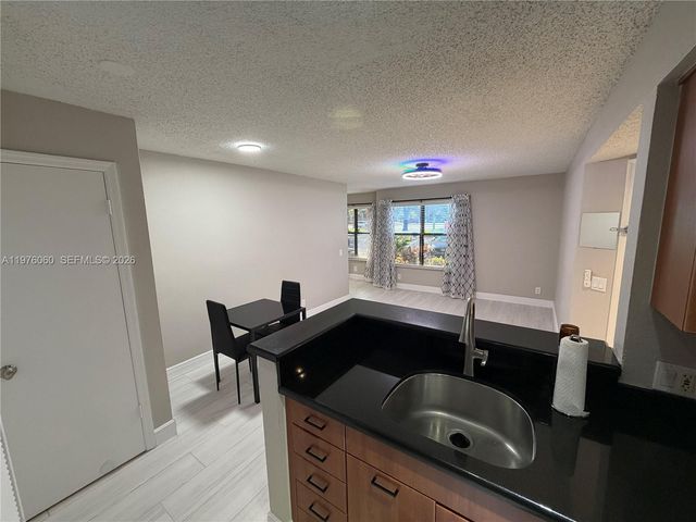 2900 S University Dr 9108, Davie, FL 33328