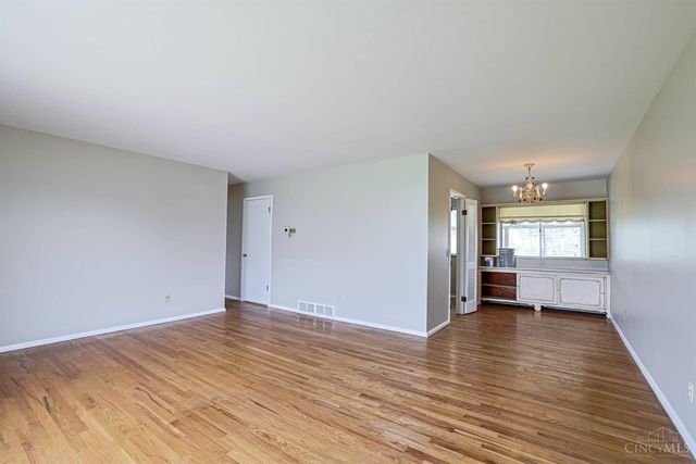 8757 Brittany Drive, Sycamore Twp, OH 45242