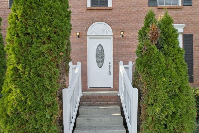 808 Allison Ct, Mount Juliet, TN 37122