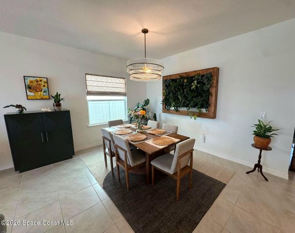 2412 Carrick Street NW, Palm Bay, FL 32907