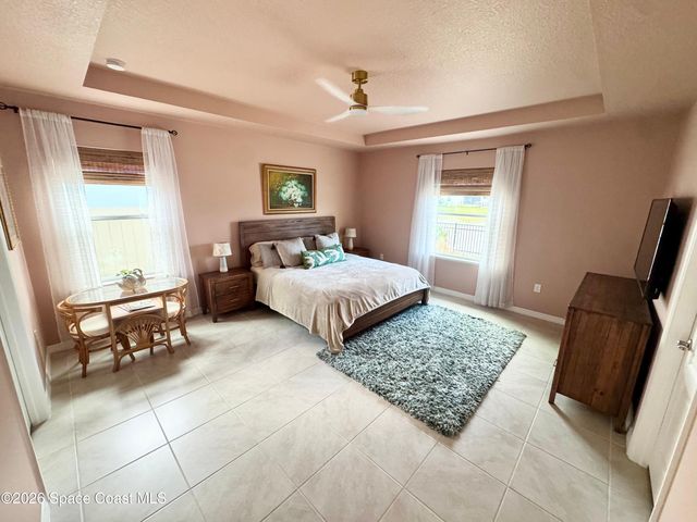 2412 Carrick Street NW, Palm Bay, FL 32907