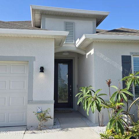 2412 Carrick Street NW, Palm Bay, FL 32907