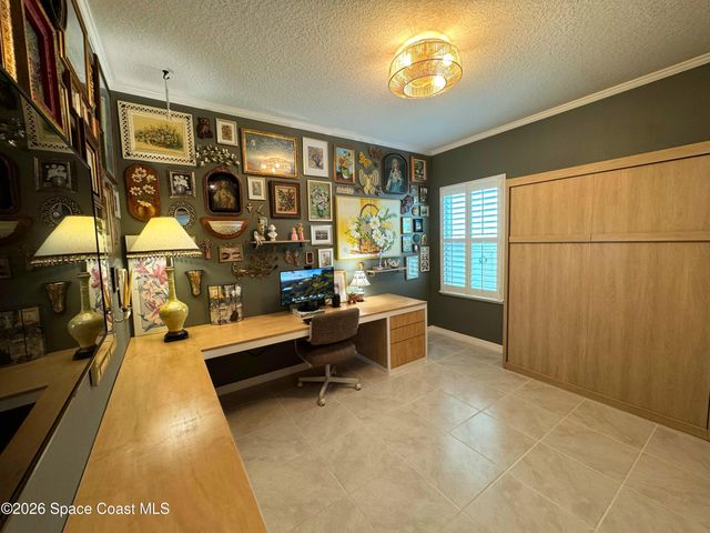 2412 Carrick Street NW, Palm Bay, FL 32907
