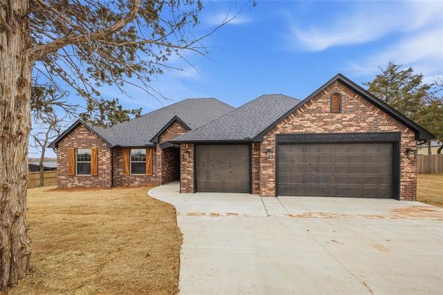 2413 Black Jack Court, Blanchard, OK 73010