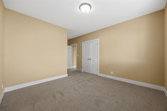 3710 Oak Ridge Court SE, Cedar Rapids, IA 52403