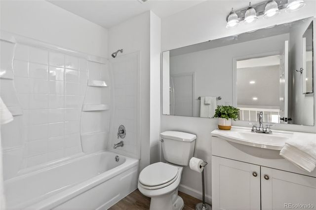 4372 S Ceylon Way, Aurora, CO 80015