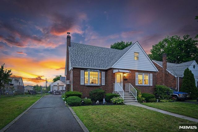 653 7th Street, Lyndhurst, NJ 07071