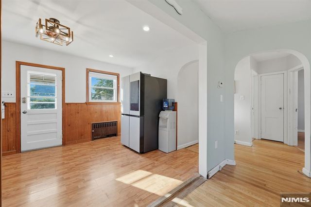 653 7th Street, Lyndhurst, NJ 07071