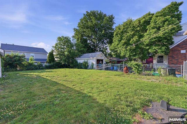 653 7th Street, Lyndhurst, NJ 07071