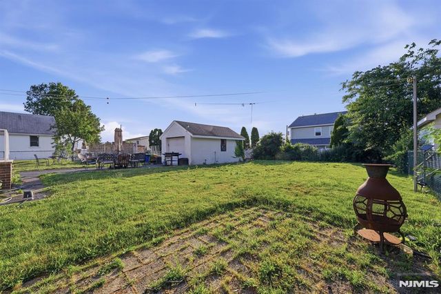 653 7th Street, Lyndhurst, NJ 07071