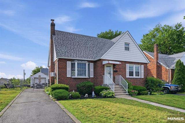653 7th Street, Lyndhurst, NJ 07071