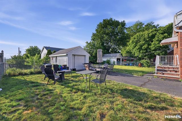 653 7th Street, Lyndhurst, NJ 07071