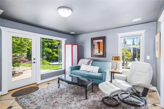 809 33rd Street, Anacortes, WA 98221