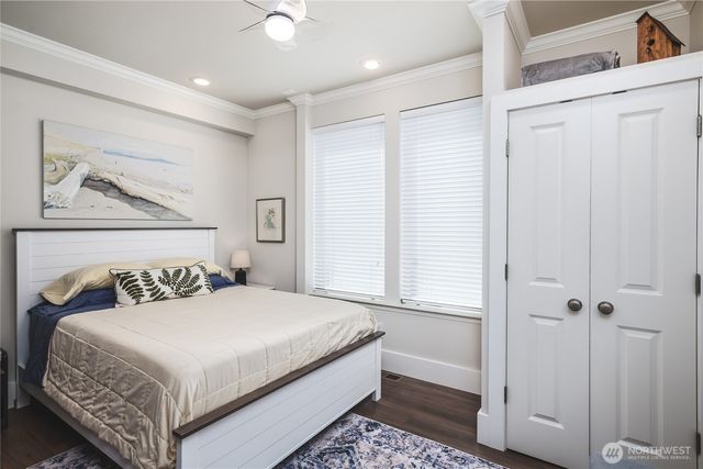 809 33rd Street, Anacortes, WA 98221
