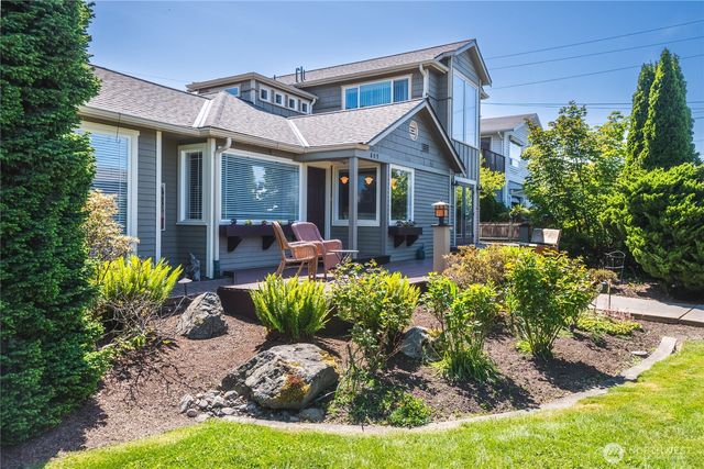 809 33rd Street, Anacortes, WA 98221