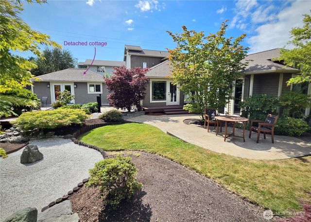 809 33rd Street, Anacortes, WA 98221