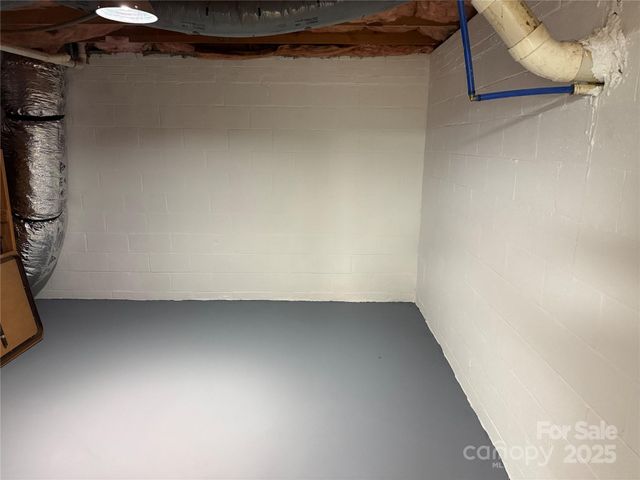 9003 Maple Hill Court, Huntersville, NC 28078