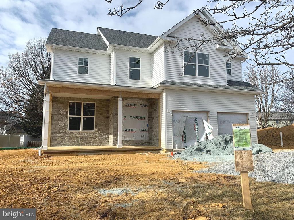 348 CARMACK DR., Chambersburg, PA 17202