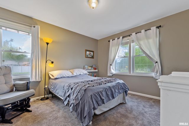 1416 Kieferlund Court, Quincy, IL 62305