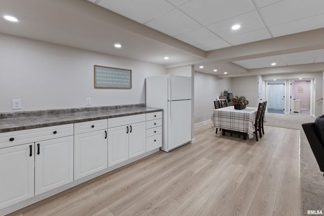 1416 Kieferlund Court, Quincy, IL 62305