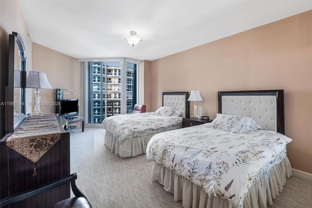 9595 Collins Ave N6-J, Surfside, FL 33154