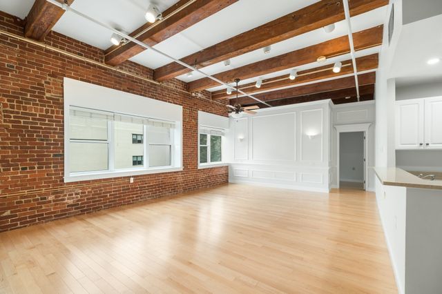 15 Sleeper Street 307, Boston, MA 02210
