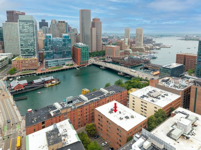 15 Sleeper Street 307, Boston, MA 02210