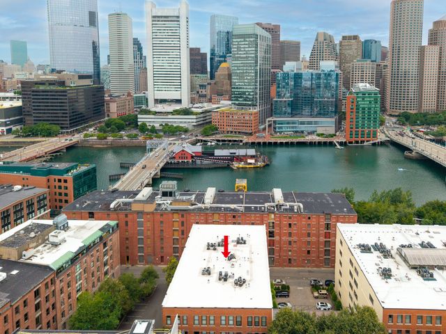 15 Sleeper Street 307, Boston, MA 02210