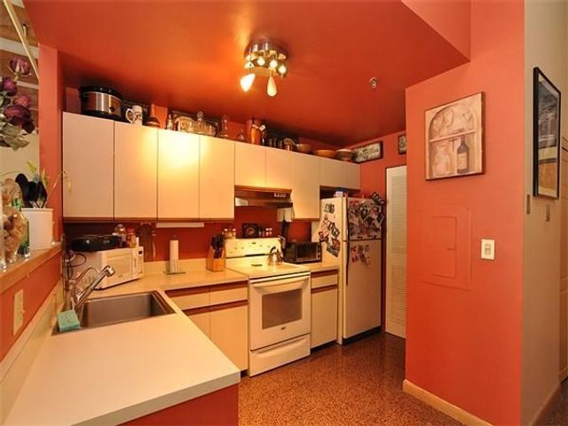 15 Sleeper Street 307, Boston, MA 02210