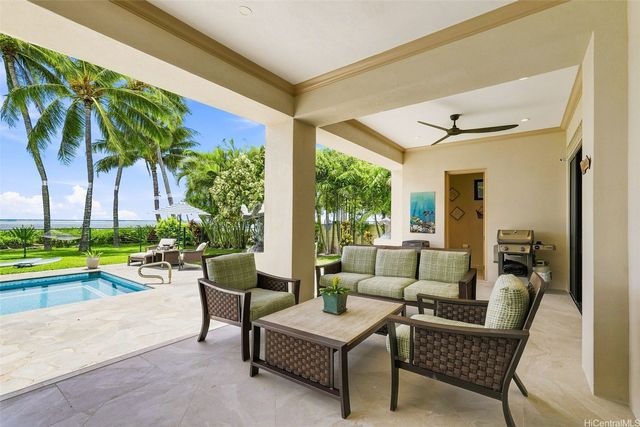 5599 Kalanianaole Highway, Honolulu, HI 96821