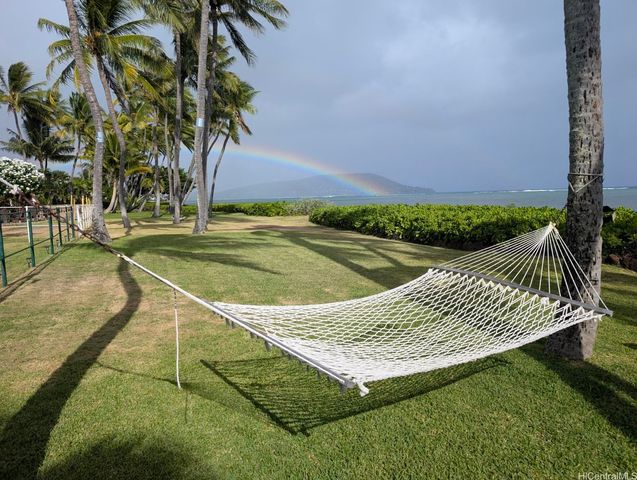 5599 Kalanianaole Highway, Honolulu, HI 96821