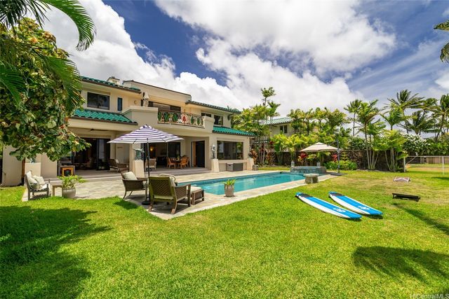 5599 Kalanianaole Highway, Honolulu, HI 96821