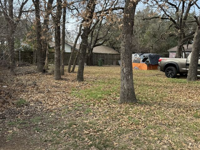 5500 Napier Drive, Arlington, TX 76016