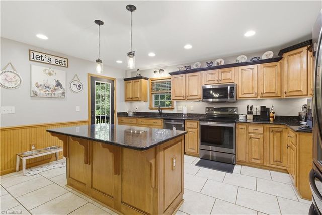 3130 Acorn Ridge Road, Franklinville, NC 27248