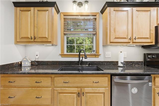 3130 Acorn Ridge Road, Franklinville, NC 27248