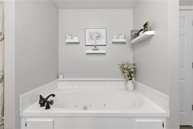 3130 Acorn Ridge Road, Franklinville, NC 27248