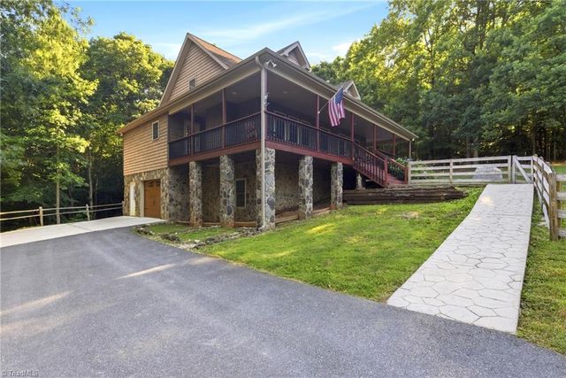 3130 Acorn Ridge Road, Franklinville, NC 27248