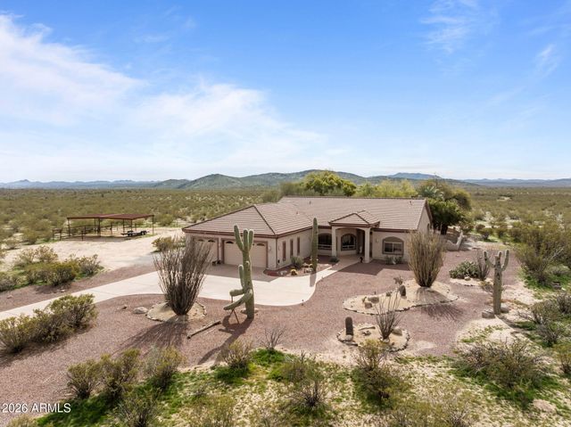 35950 S GOLD ROCK Circle, Wickenburg, AZ 85390