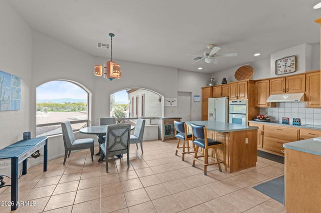 35950 S GOLD ROCK Circle, Wickenburg, AZ 85390