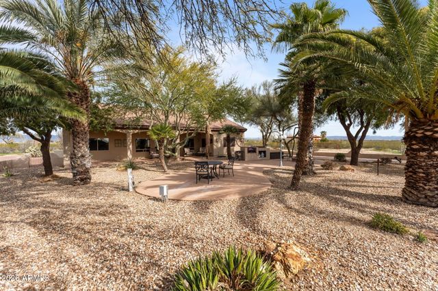 35950 S GOLD ROCK Circle, Wickenburg, AZ 85390