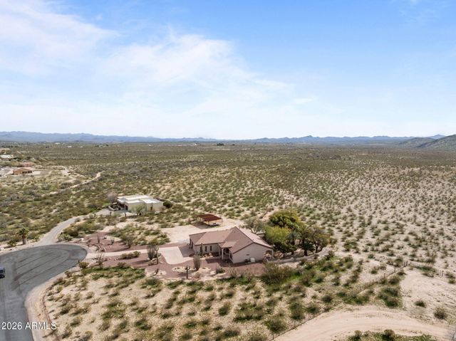 35950 S GOLD ROCK Circle, Wickenburg, AZ 85390