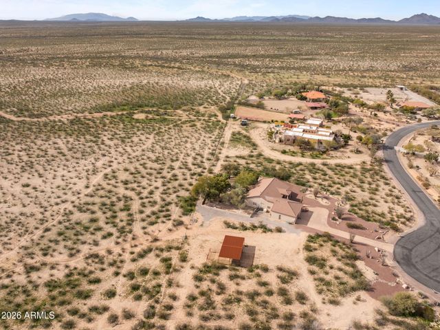 35950 S GOLD ROCK Circle, Wickenburg, AZ 85390